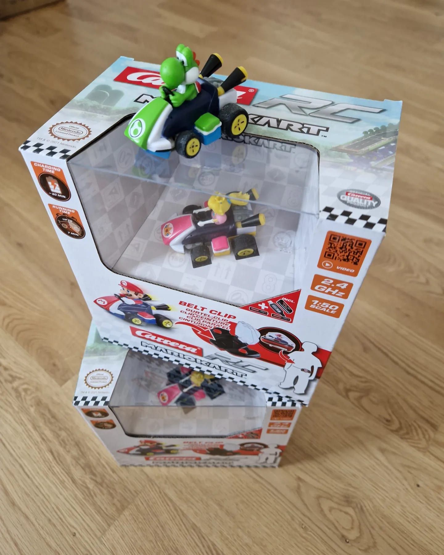 Carrera RC Mario Kart Mini [Review & Giveaway]