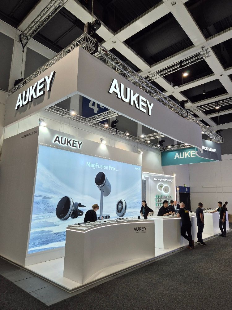 IFA 2024: AUKEY Kabellose Ladelösungen mit Kühlfunktion