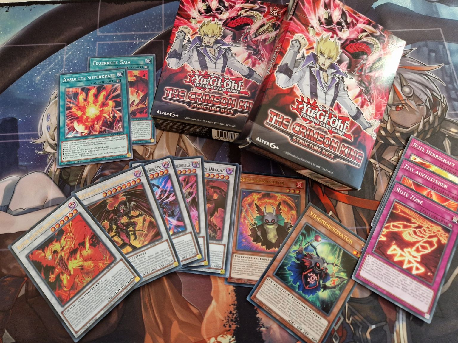 Opening YGO The Crimson King & 25th Anniversary Tin