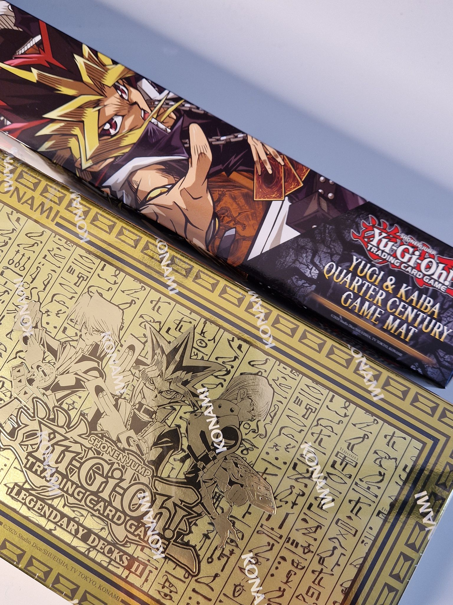 Yu-Gi-Oh! Legendary Decks II & die Qarter Cent. Game Mat im Check