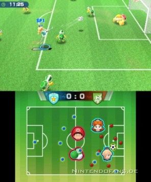 Rosalina pfeffert den Fußball in Richtung Tor